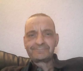 Adrie, 56, Roosendaal