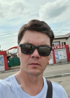 Илья, 44, Россия, Казань