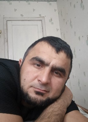 Тахир из Красноярска 37 лет