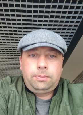 Игорь, 40, Россия, Нижний Тагил