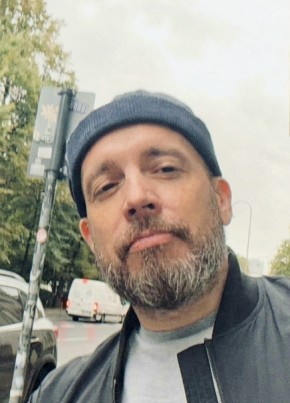 Давид из Екатеринбурга 36 лет