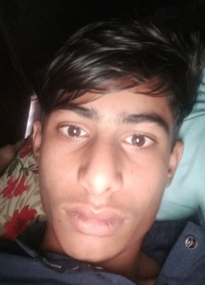 Bilal, 18, پاکستان, چِيچہ وطنى