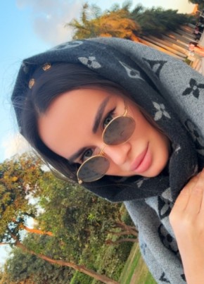 Kristina, 30, Russia, Yekaterinburg