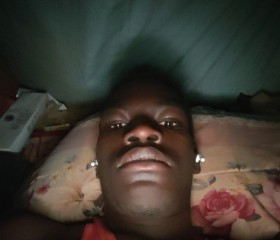 مهدعثمان, 22, N Djamena