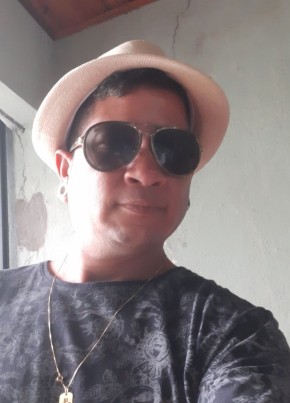 Edecarlos, 42, República Federativa do Brasil, Itajaí
