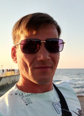 Дмитрий из Иваново 44 года