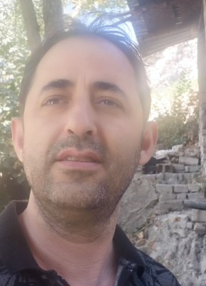 İbrahim Akgül, 33, Türkiye Cumhuriyeti, Van