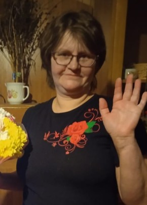 Елена, 50, Россия, Новобурейский