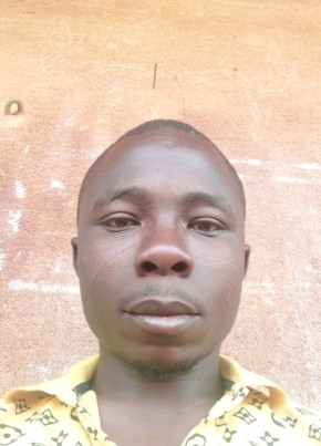 Joseph, 29, Burkina Faso, Ouagadougou