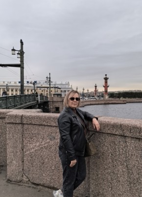Ирина из Белгорода 44 года
