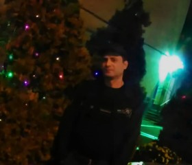 Zhorik, 48, Mytilini