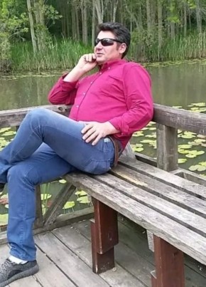 Turgut из Gebze 26 лет