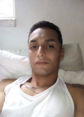 Juan, 23, República de Colombia, Medellín