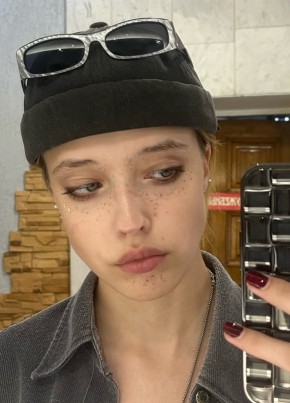 настя из Чебоксары 21 год