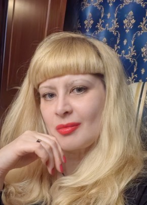 Elena, 52, Russia, Moscow