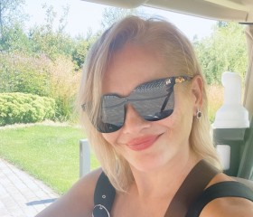 Gulya, 43, Nha Trang