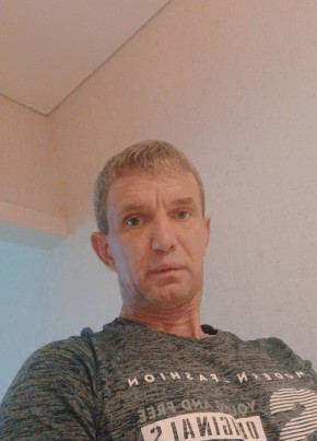 Александр, 41, Россия, Балаково
