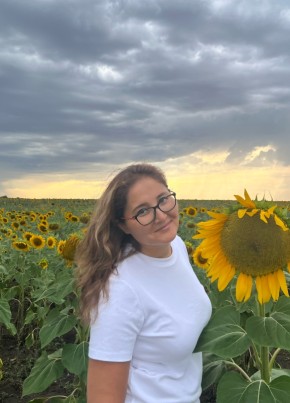 Assem из Астаны 42 года