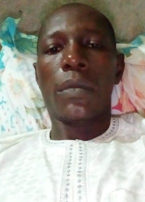 Ibrahima sali, 44, Republic of Cameroon, Yaoundé