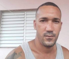 JORGE L MORALES, 33 года, La Habana