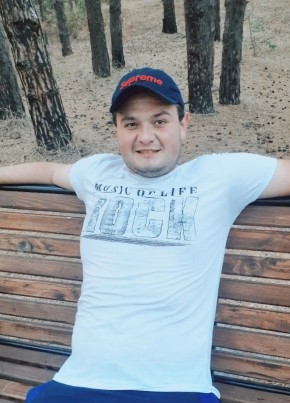 Юрий, 27, Россия, Белгород