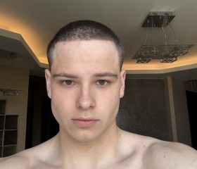 Lev, 19, Moscow