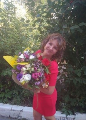 Елена, 46, Україна, Лутугине
