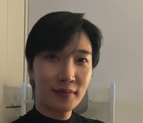 Seong, 41, Manchester