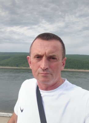 Денис из Лабытнанги 50 лет