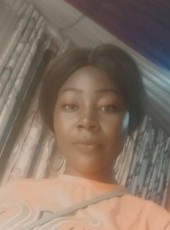 Gladys, 23, Cameroon, Yaounde