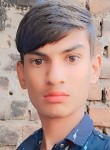 Deepak Jakhwadiy, 18 лет, Ahmedabad