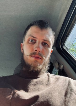 Парень из Арсеньева 32 года