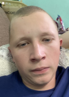 Кирилл из Бийска 19 лет