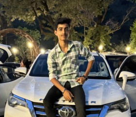 Krish, 18 лет, Ahmedabad