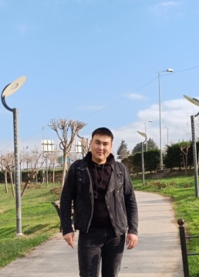 Bekmurat, 32, Türkiye Cumhuriyeti, İstanbul