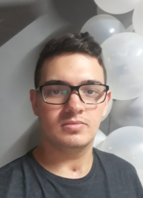 Gustavo, 23, República Federativa do Brasil, Franca