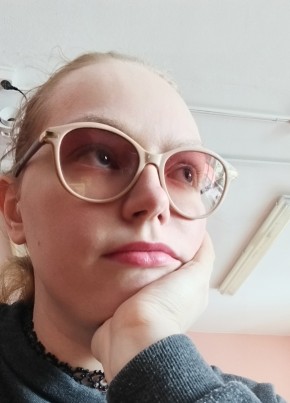Настя из Мурманска 20 лет