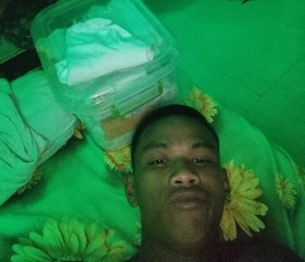 Johnray, 21, Pulong Santa Cruz