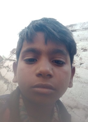 Rafjdyrr, 18, India, Lucknow