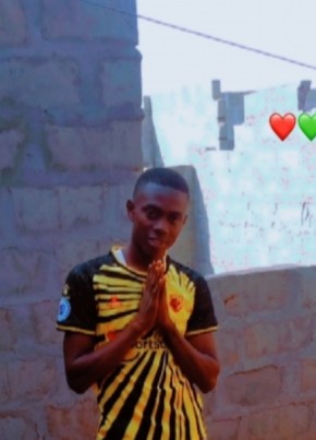 Mohamed, 19, Sierra Leone, Freetown
