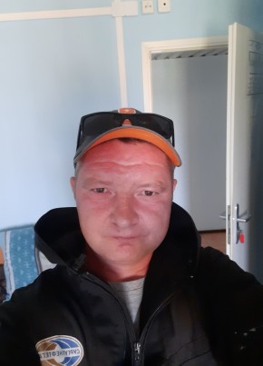 Александр, 44, Россия, Кинель