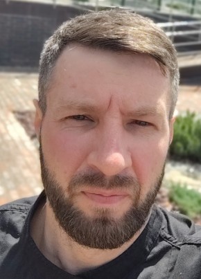 Виталик из Балаково 37 лет