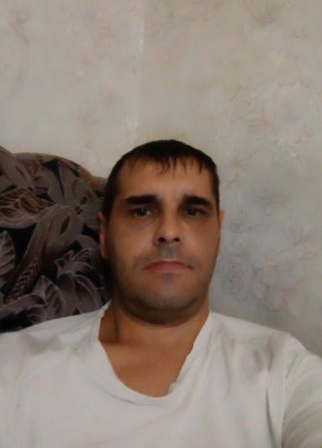 Сергей из Лесозаводска 42 года