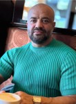 Viktor, 56, Moscow