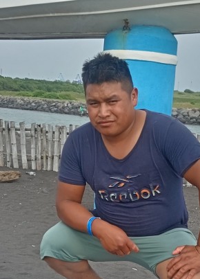 Tolw, 19, Guatemala, Guatemala City