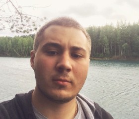 Виталий, 28 лет, Первоуральск