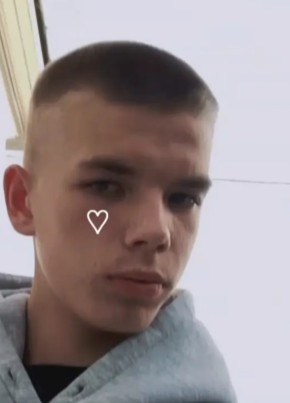 Леша из Ярославли 18 лет
