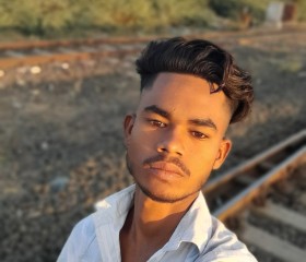 Mahadev, 21 год, Gāndhīdhām
