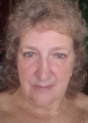 Лена из Воронежа 62 года