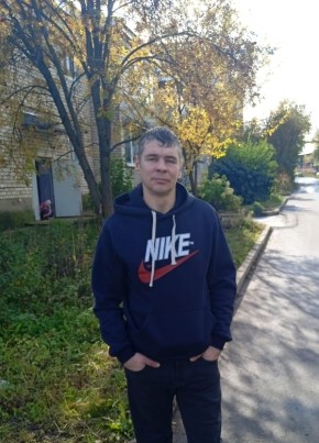 Игорь, 40, Россия, Таруса